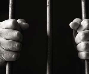 Two under-trials escape from police custody in Uttar Pradesh