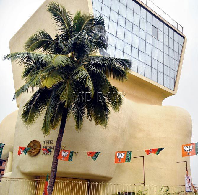 The Bombay Art Society founded in 1888 moved into its new headquarters at Bandra Reclamation in 2016. Pic/Shadab Khan