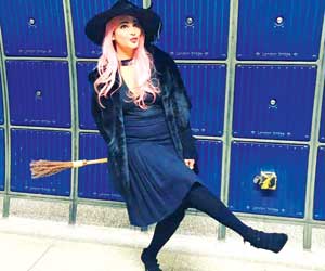 Shruti Hassan dresses up as a witch with pink hair for Halloween