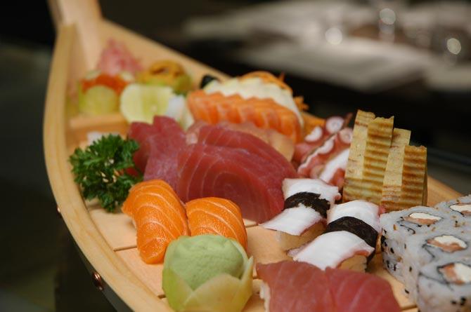  Dive into Goodness of Japanese and Italian dishes at this plush Mumbai restaurant