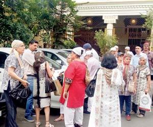 Parsis protest against Mumbai Metro III, want the route to be changed