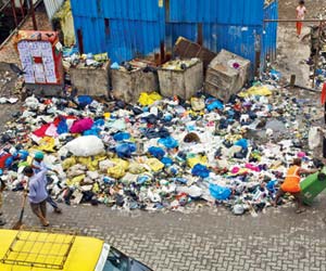 State government headquarters, Mantralaya, do nothing to manage their waste