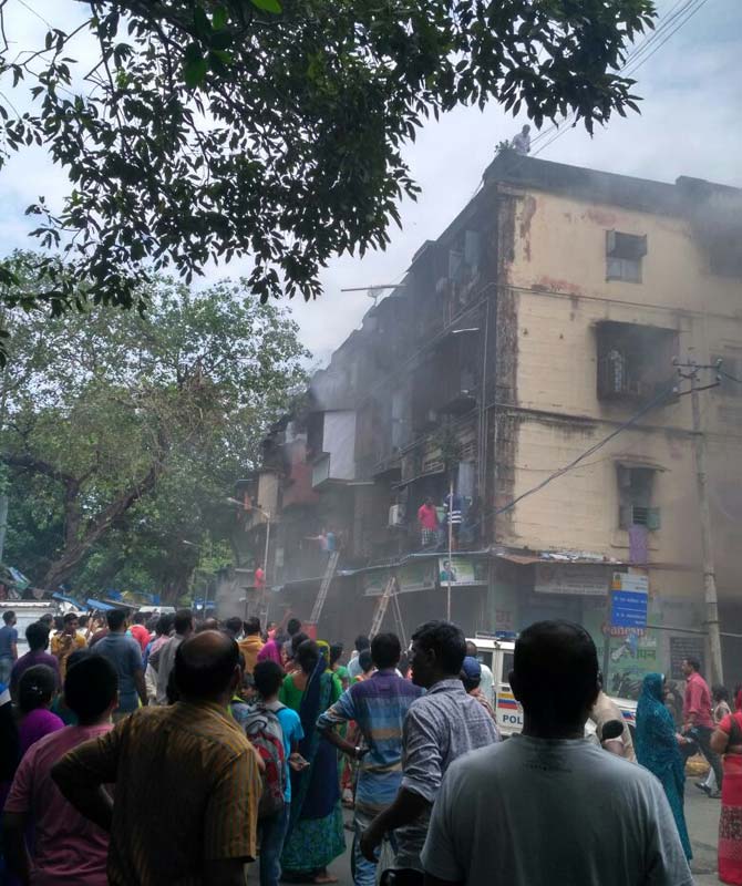 Minor fire at BDD chawl in Worli, none hurt