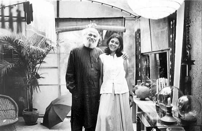 Das and daughter Nandita, shot in 2005, outside his apartment in New Delhi