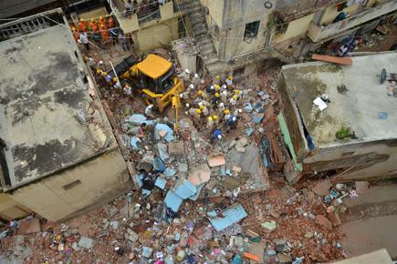 Karnataka: Six killed in roof collapse due to cylinder blast in Ejipura