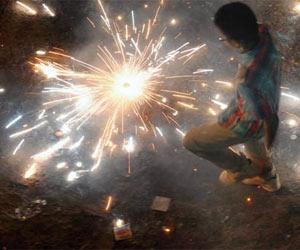 Mumbai: Why ban on crackers may not work in Maharashtra