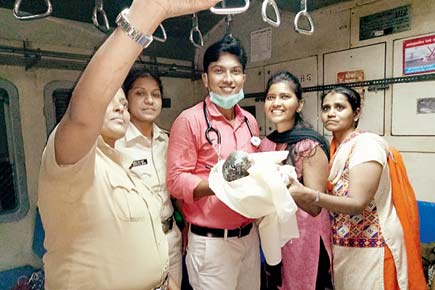 How woman delivered baby girl inside CST local in Mumbai