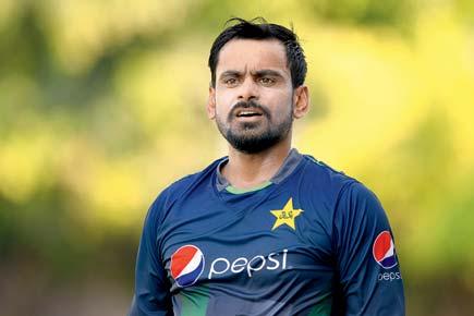 Pakistan's Mohammad Hafeez reported for suspect bowling action