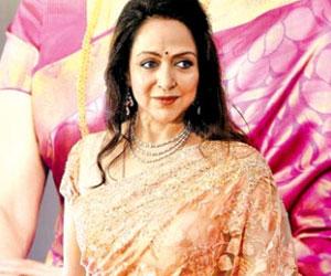 Amitabh Bachchan's birthday surprise for Hema Malini revealed