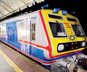 Mumbai's air-conditioned local train to start from January 2018
