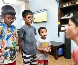 Mary Kom's posts a photo with her sons with a painful message