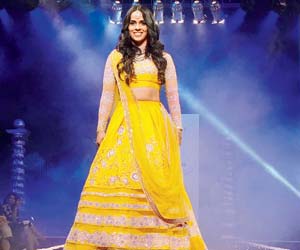 Saina Nehwal sizzles in yellow on the ramp