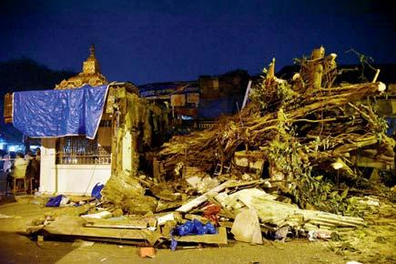 Mumbai: Another Elphinstone-like disaster averted in Malad