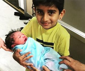 Murali Vijay and wife Nikita welcome third child, share photo on Twitter