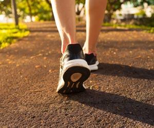 Daily Skin-Healthy Tips: Brisk walk makes your skin glow