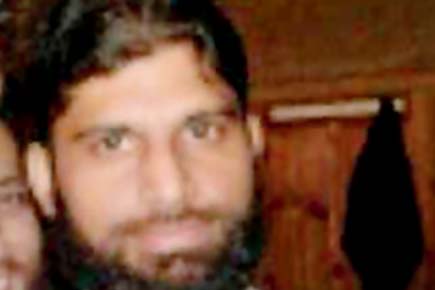 Amarnath attack mastermind LeT commander Abu Ismail among 2 terrorists killed
