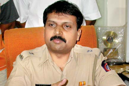 Bookie Anil Jaisinghani kidnap accused DCP Amar Jadhav opts for VRS