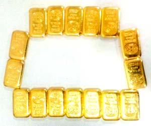 Customs seizes gold worth Rs 12-cr