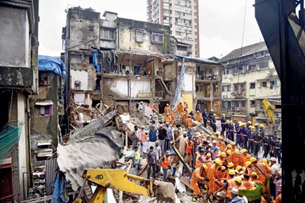 Bhendi Bazar building collapse: Opposition slams govt for delaying redevelopment