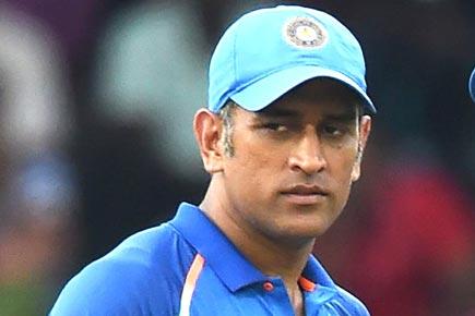 MS Dhoni completes world record of 100 stumpings in ODIs