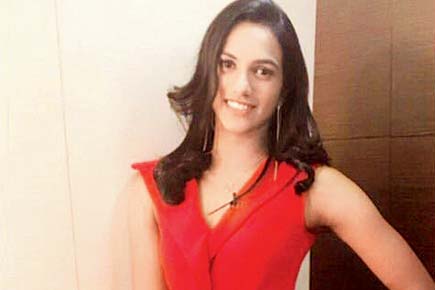 PV Sindhu looks red hot in this dress for 'Kaun Banega Crorepati'