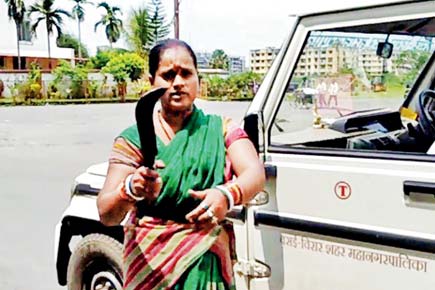 High drama in Virar as woman chases civic officials with chopper
