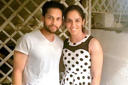 Fans want Saina Nehwal and Parupalli Kashyap to get married!