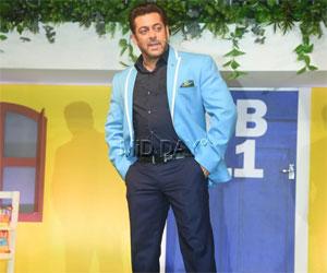 Salman Khan divulges which young Bollywood actress he wants as a neighbour