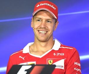 Sebastian Vettel smashes Sepang lap record during practice