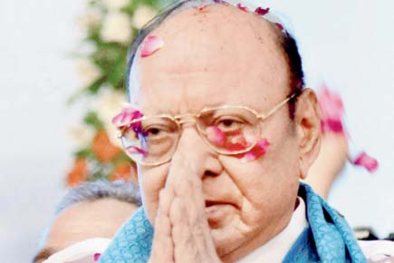 Vaghela joins new front which will contest all seats in Gujarat Assembly polls