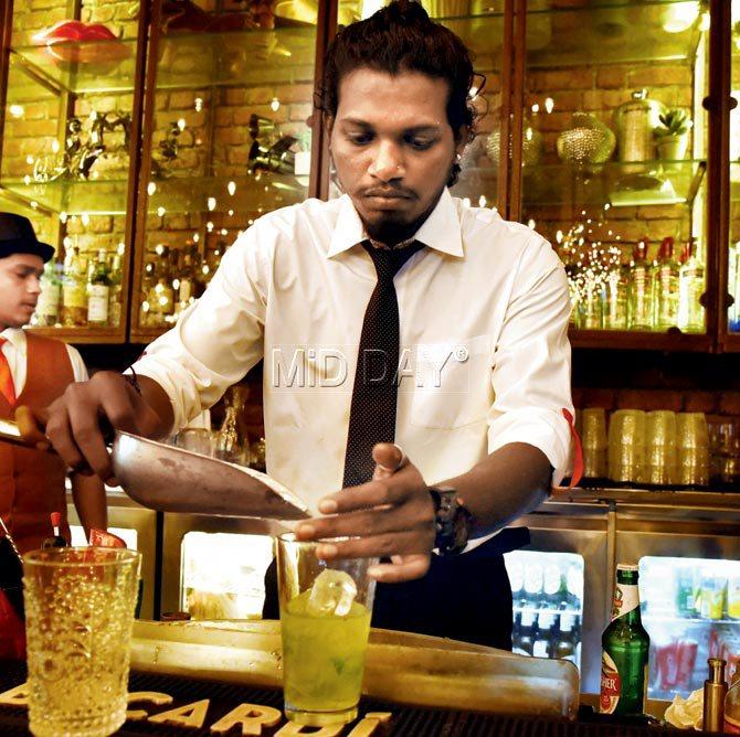 A bartender prepares Thanda Garam at Tamasha. Pic/Shadab Khan