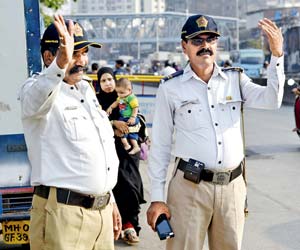 Mumbai cops go fashion forward with new baseball-style caps