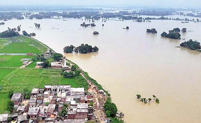 Over 28 lakh people have been affected due to the floods in UP