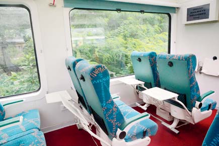 State-of-the-art Vistadome glass roof a/c coach arrives in Mumbai