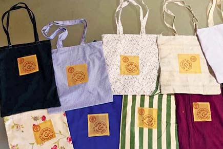 Nanavati doctor launches cotton bag-lending initiative in Vile Parle
