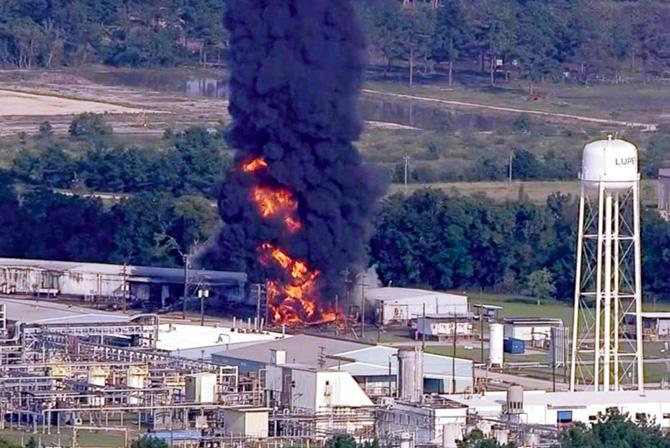 Fire rages at the flooded chemical plant in Texas
