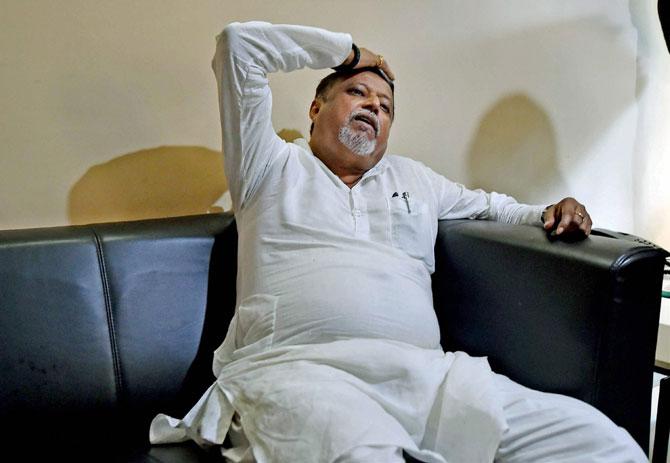 Mukul Roy announces quitting Trinamool, party suspends him