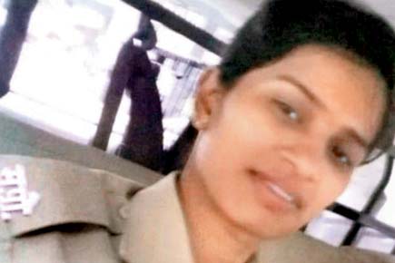 Fiance finds 21-year-old woman cop hanging in her flat in Thane