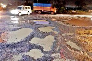 BMC chief Ajoy Mehta wants left over building materials cleared from roads