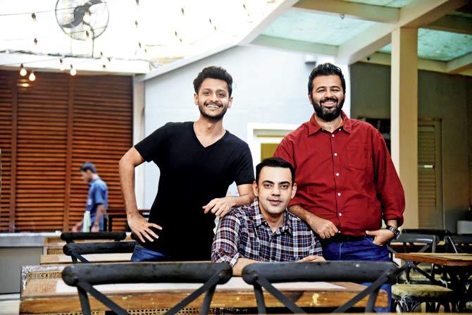 Cyrus Sahukar (centre) with Nikhil Taneja (right) and Aalap Deboor. Pic/Sameer Markande