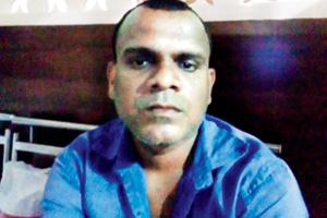 Mumbai: Denied salary for 7 months, BMC sweeper tries to commit suicide