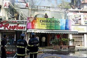 Bhulabhai Desai Road fire: Witnesses claim it began in the AC of the shop