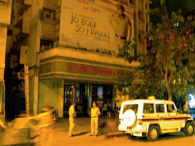 Novelty Theatre at Grant Road where he delivered the talk