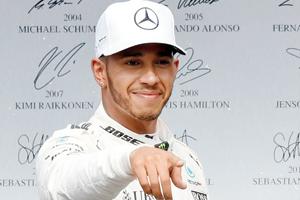 Lewis Hamilton dominates practice for the Chinese GP