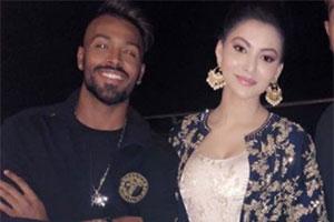 Not Elli AvrRam, Urvashi Rautela caught flirting with Hardik Pandya at a party!