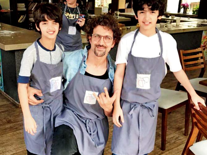 Hrithik Roshan with sons Hrehaan and Hridhaan. Pic/Instagram