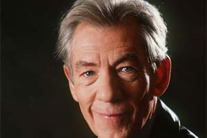 Ian McKellen wants his memorial service to be held in a theatre