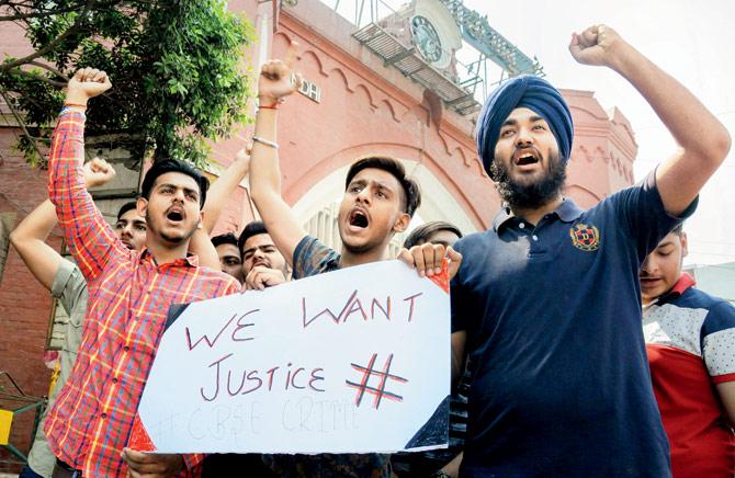 Students stage protests in New Delhi. Pic/PTI