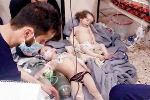 Syrian town attacked with sarin, killing 70 and affecting thousands