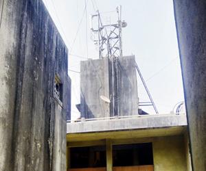 BMC, SRA pass the buck on removing illegal mobile tower in Chandivli